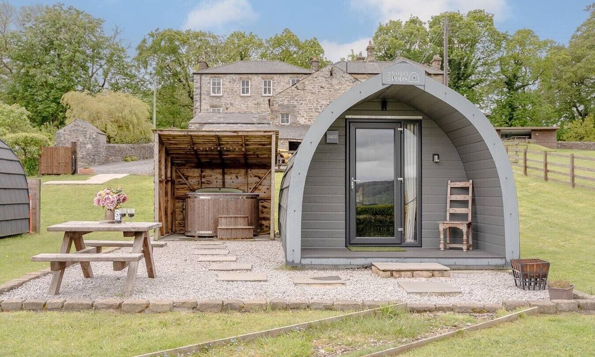 Downham Cabin | Greendale Glamping - Sunrise Pod