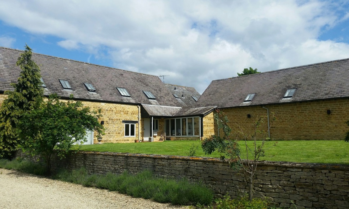 Whichford Hotel | Greenhill Farm Barn B&B