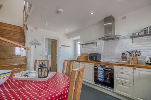 Manorbier House | Hafod