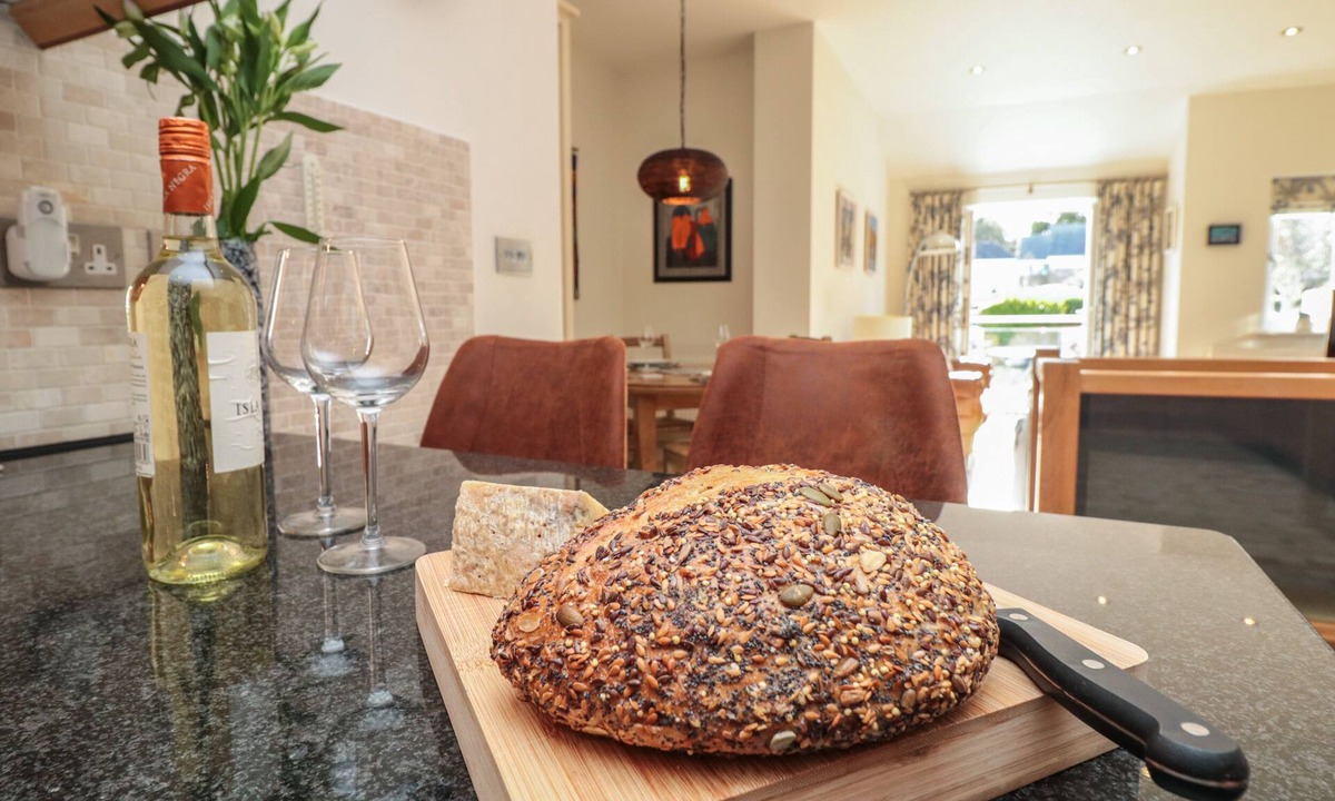 Stoke Fleming Cottage | Hamnavoe