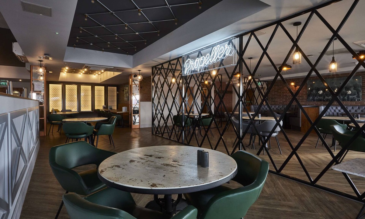 Kirmington Hotel | Hampton by Hilton Humberside Airport