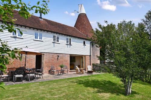 Ewhurst Green House | Hare Farm Oast