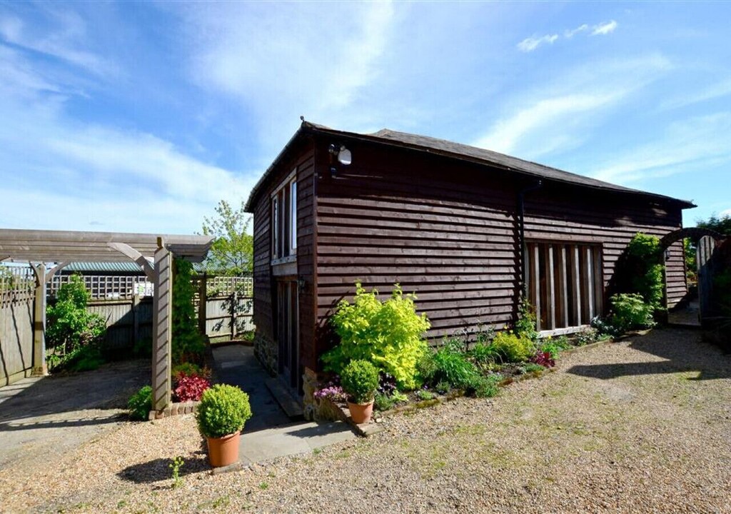 Cranbrook House | Hartley Dyke Barn - Two Bedroom House, Sleeps 4