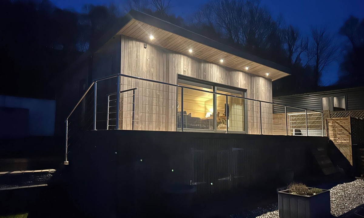 Sowerby Bridge Cottage | Heath Hideaway