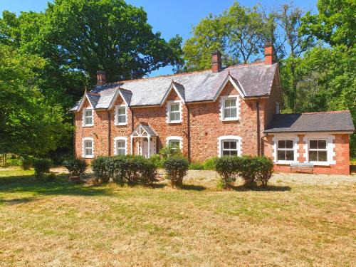 Saint Blazey House | Heathfield
