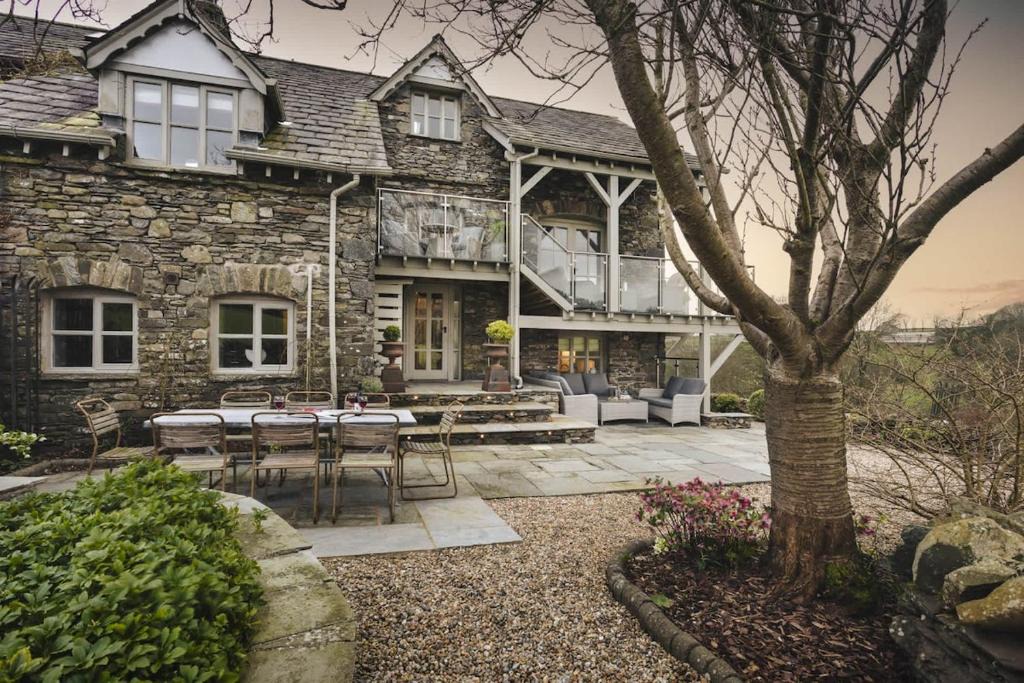 Ulverston House | Heron Beck - Ridgestone
