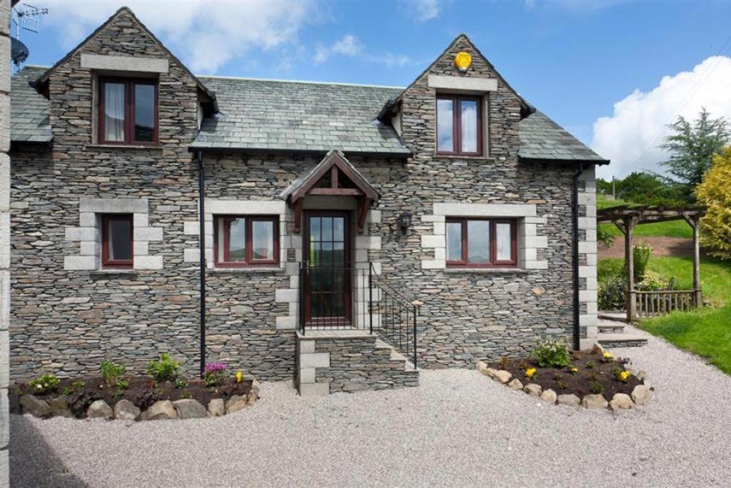 Crosthwaite House | Highbeck Cottage
