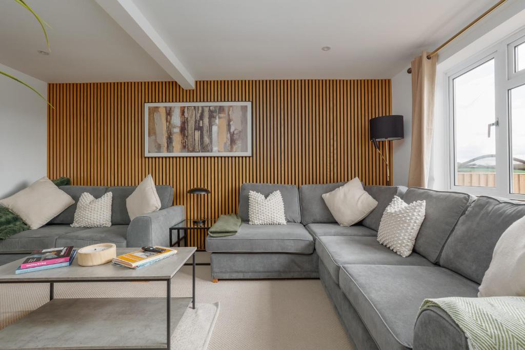 Blandford Saint Mary House | Highfields