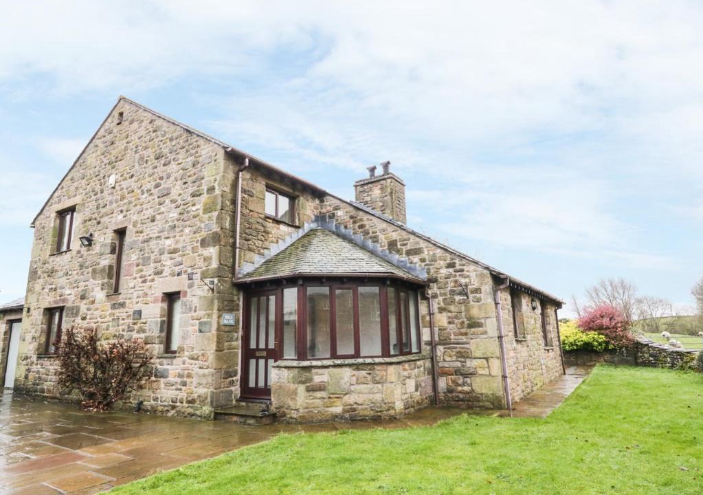Carnforth House | Hill Bank