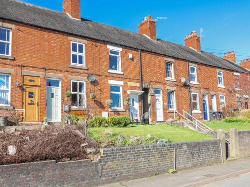 Ashbourne House | Hill View Cottage