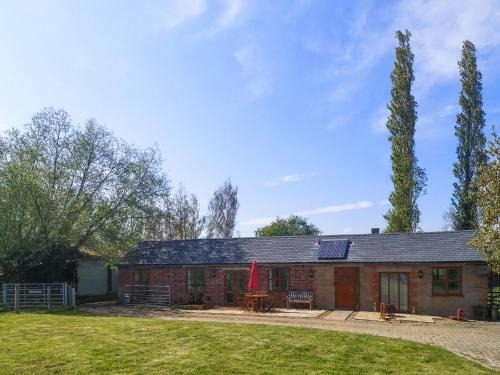 Woodchurch House | Hornbrook Dairy
