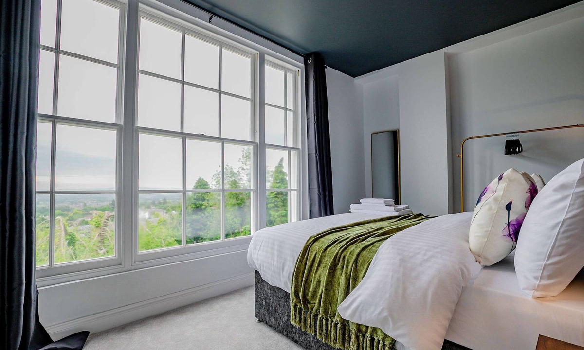 Malvern Apartment | Host & Stay | Foley House Flat