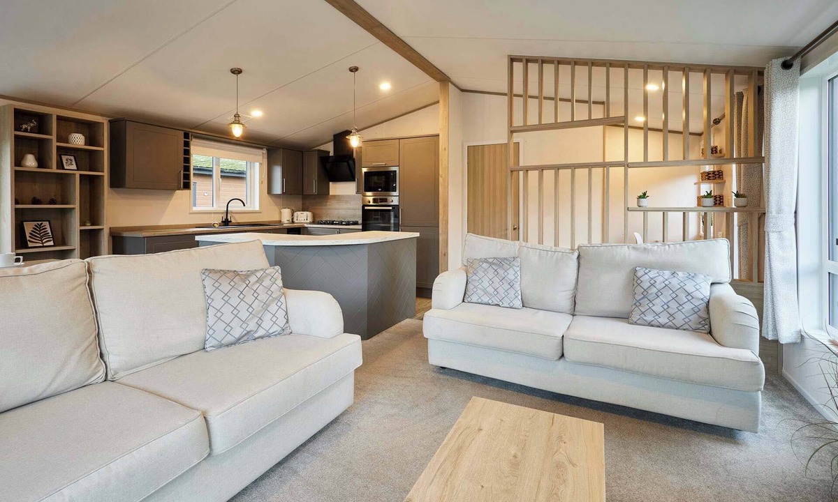 Allerthorpe Ski Chalet | Host & Stay | Loki's Retreat