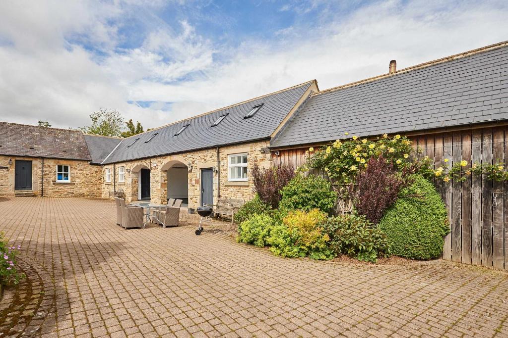 Allensford House | Host & Stay - The Spinney