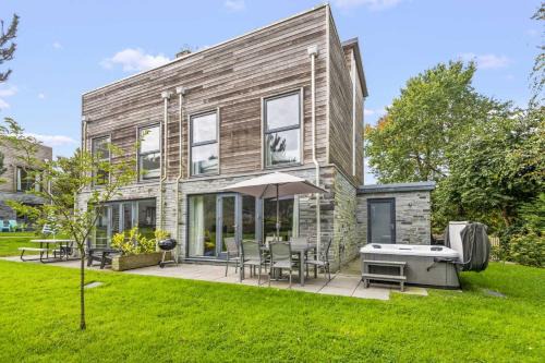 Talland House | House 9