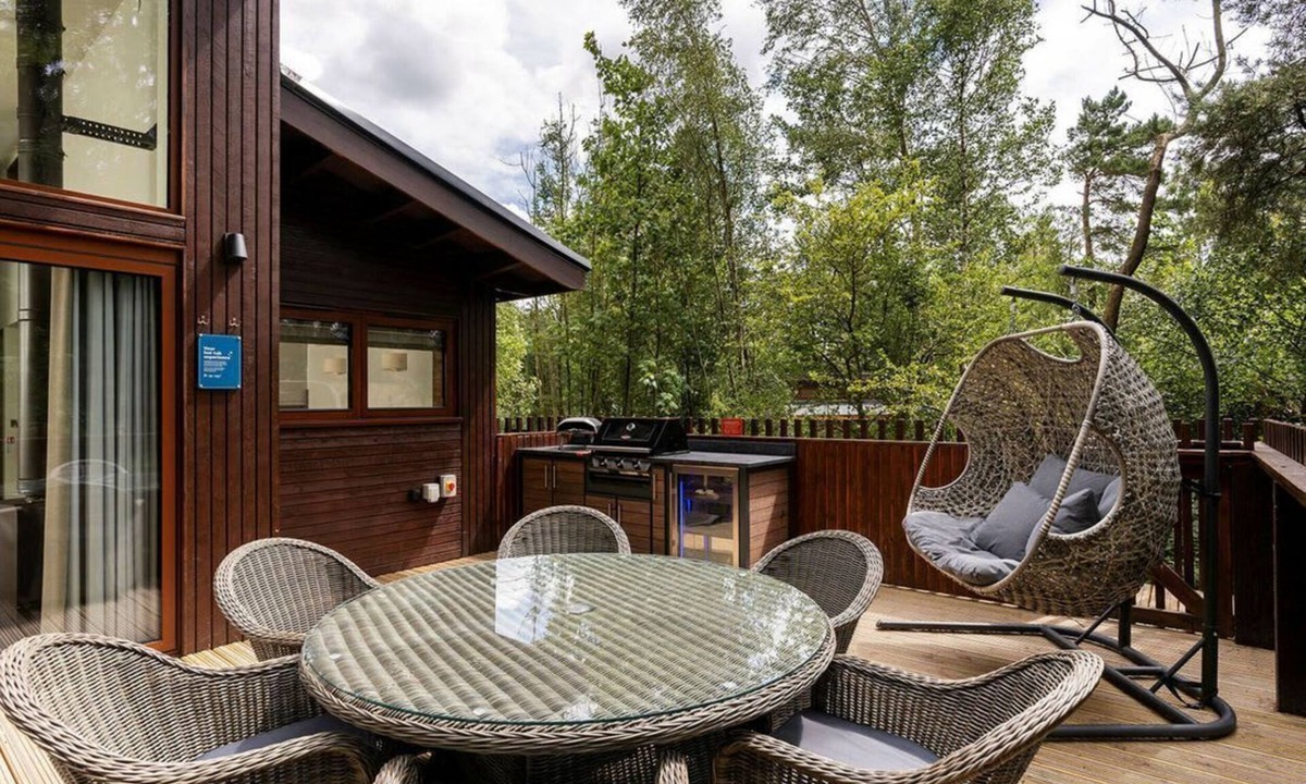 Pickering Cabin | Keldy White Willow Premium, Pickering