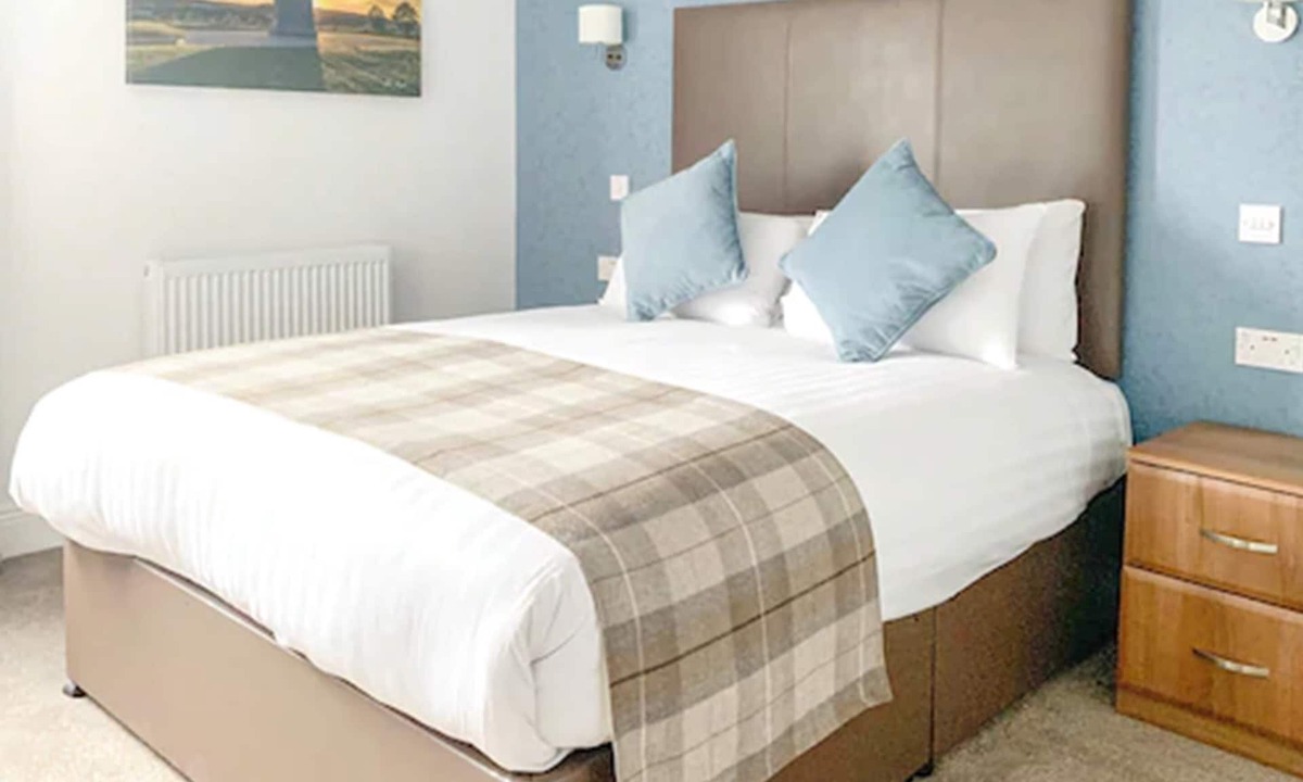 Stirling Hotel | King Robert Hotel
