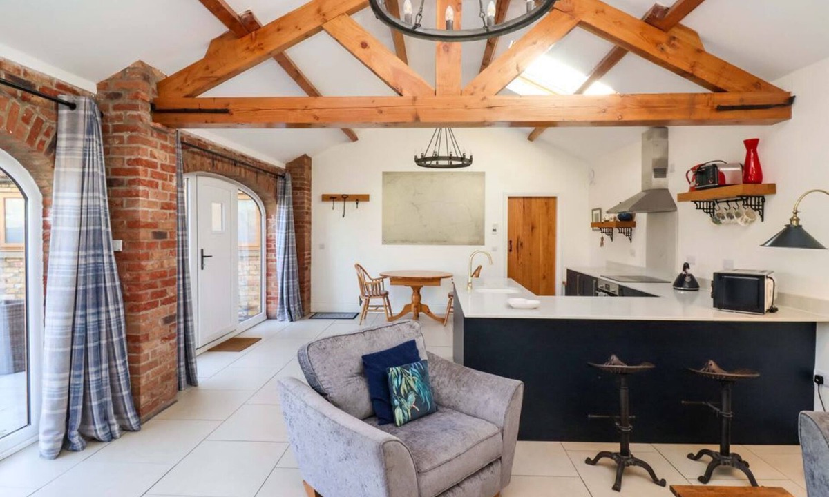 Driffield Cottage | Kingfisher Corner, Little Kelk near Bridlington