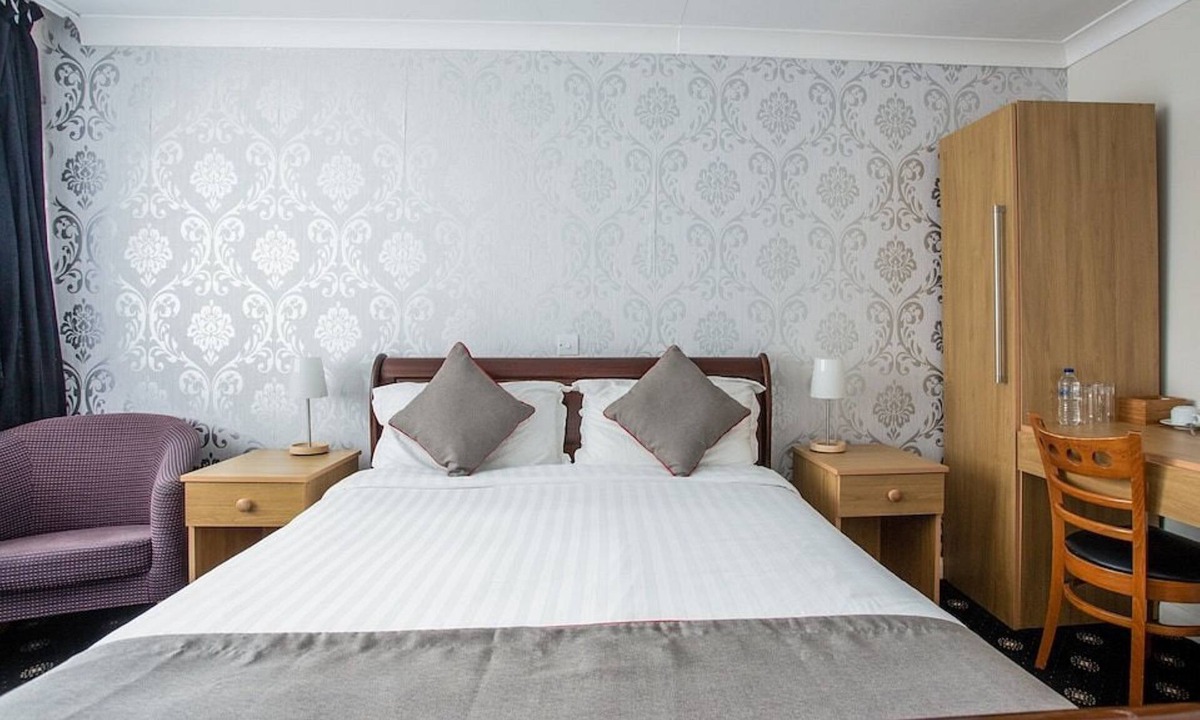 Knowesgate Bed & Breakfast | Knowesgate Hotel