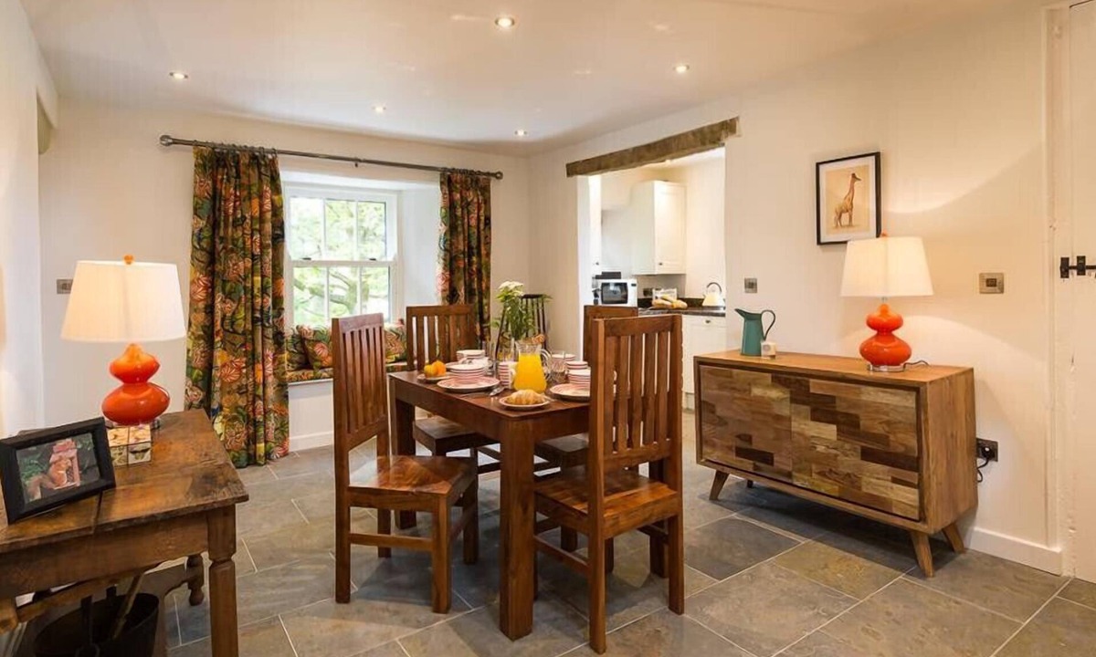 Hutton Cottage | Lacet Cottage