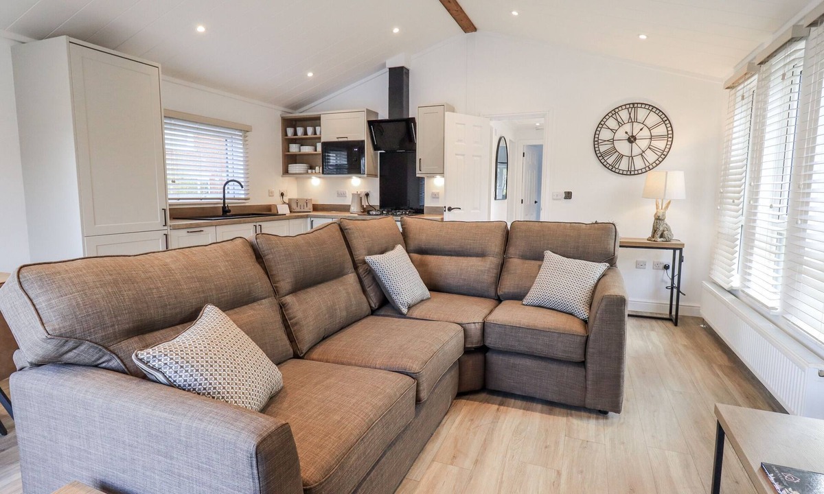 Knott End-on-Sea Cottage | Lakeside Lodge