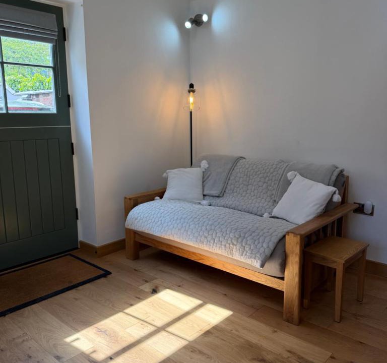 Repton Apartment | Ledsham Studio