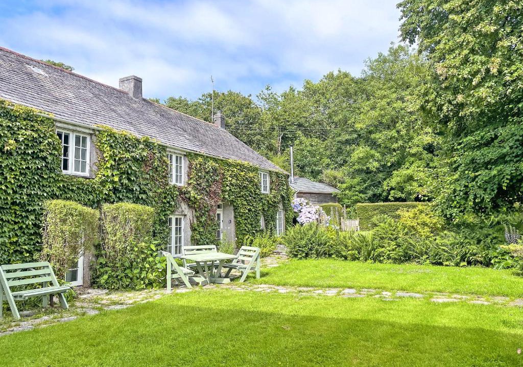 St Teath Apartment | Lime Tree Cottage