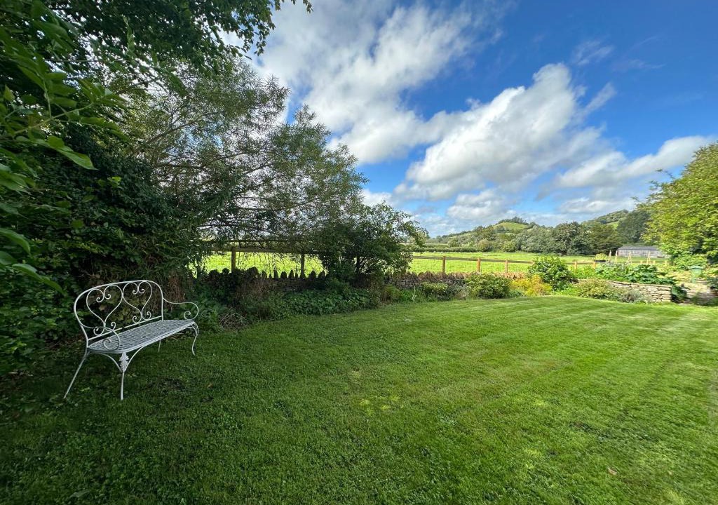 West Chinnock House | Little Old Barn at Manor Farmhouse