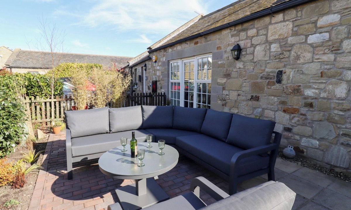 North Sunderland Cottage | Little Tern