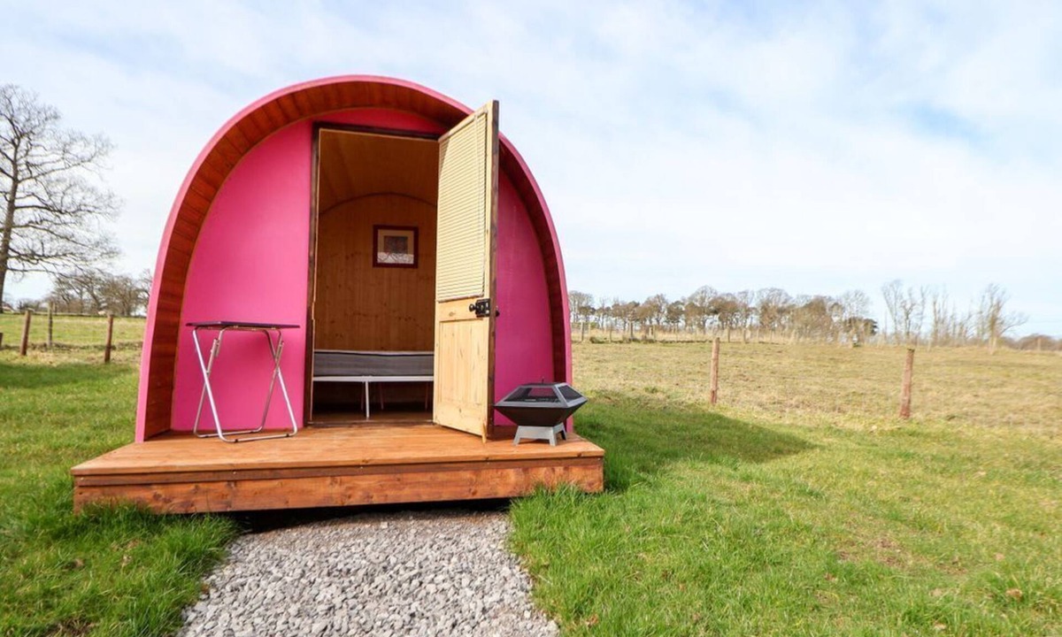 Saint Asaph House | Llannerch Glamping Pod 3, St Asaph