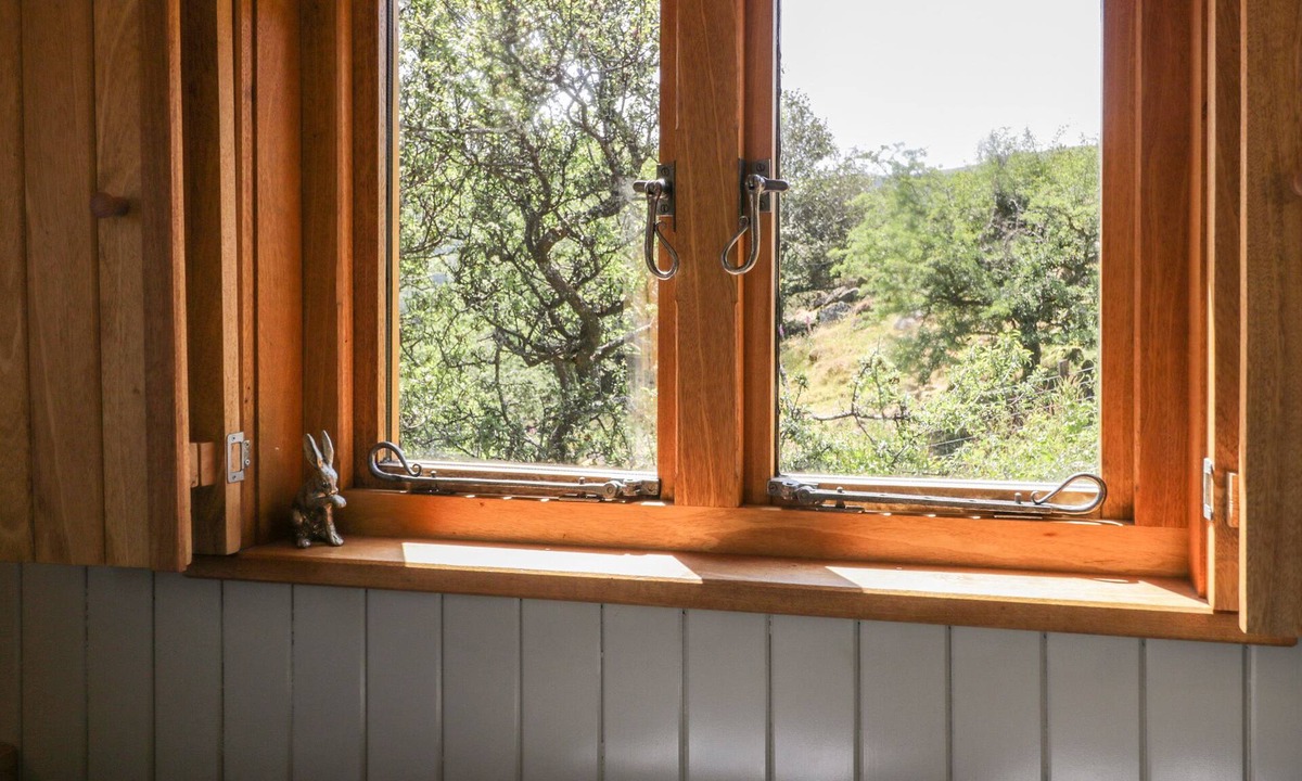 Llanbedr Cottage | Llethr - Shepherds Hut