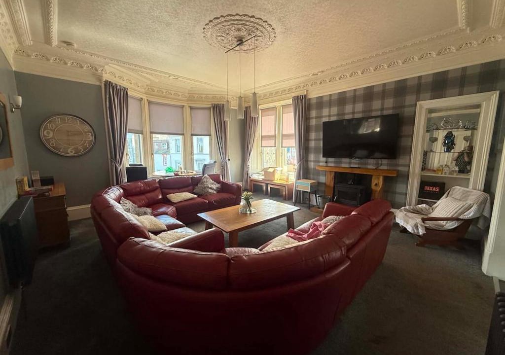 Tarbert Apartment | Lochview, harbour view, Tarbert, Argyll and bute