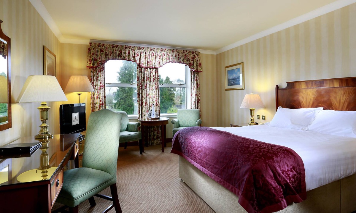 East Kilbride Hotel | Macdonald Crutherland House and Spa