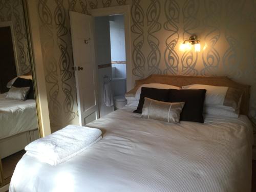 Sheffield House | Maggi’s Home from Home