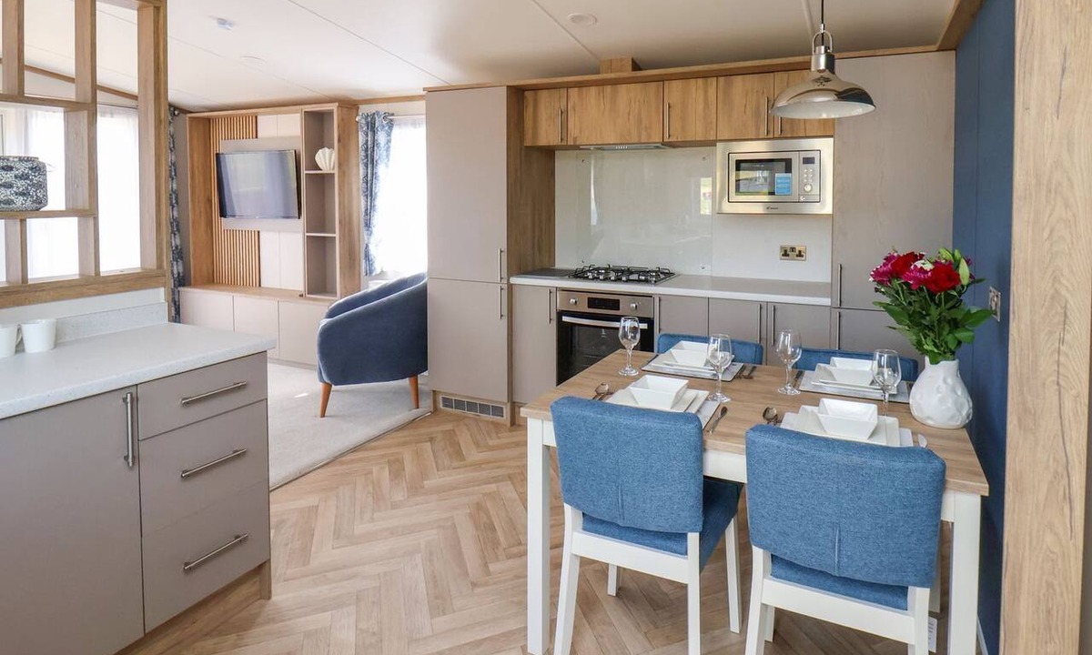 Briggswath Cottage | Maple Lodge