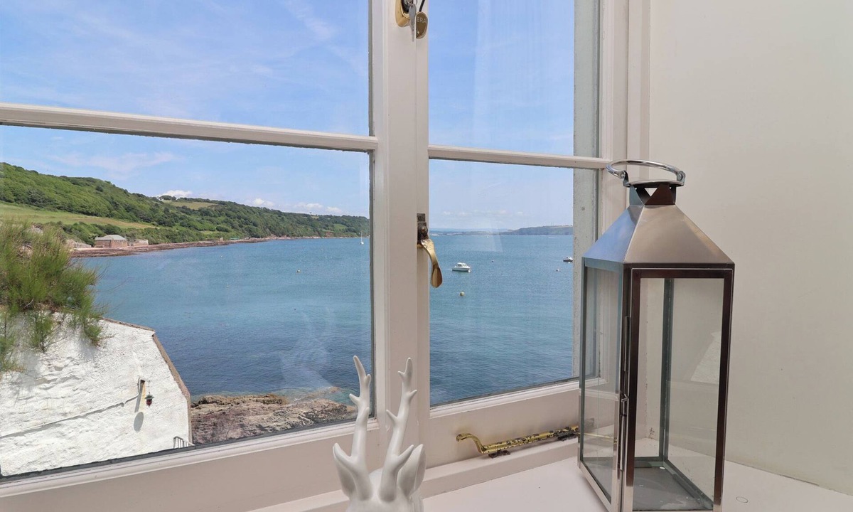 Cawsand Cottage | Marina