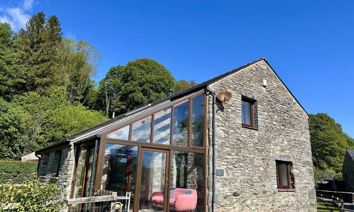 Duddon Valley Apartment | Meadow Barn, a spacious cottage for 6 in the Lake District