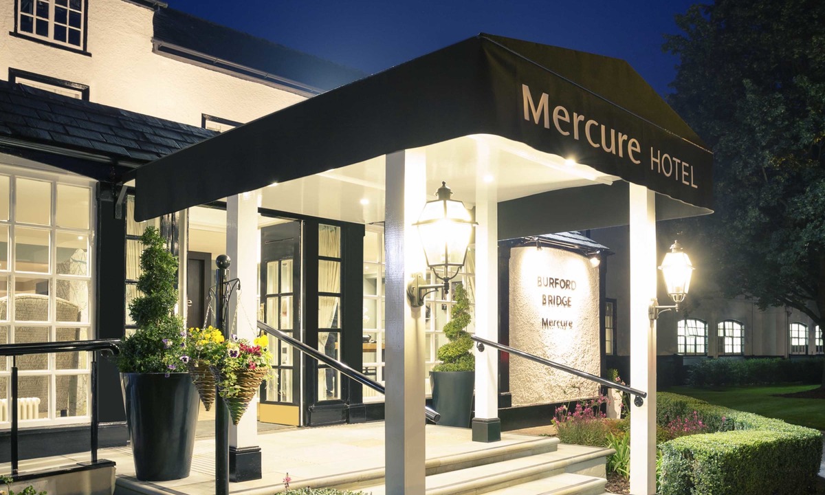 Box Hill Hotel | Mercure Box Hill Burford Bridge Hotel