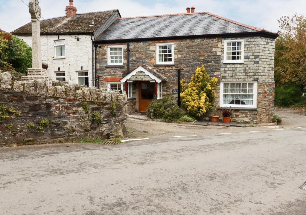 St. Neot House | Mill Cottage