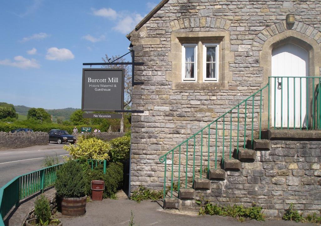Wookey Apartment | Mill Lodge
