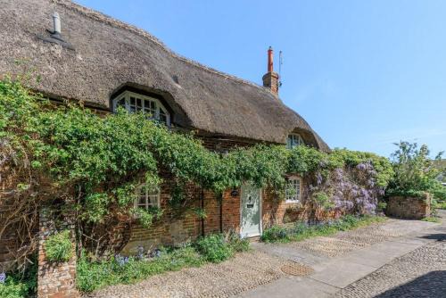 Winfrith Newburgh House | Milton Cottage