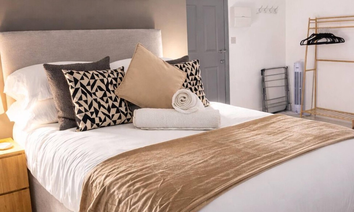 Hereford Apartment | Modern Studio Flat Close to Hereford City Centre