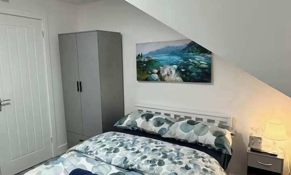 Roath Apartment | Modern Studio with Fast Wifi!