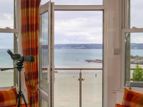 Marazion House | Mount View