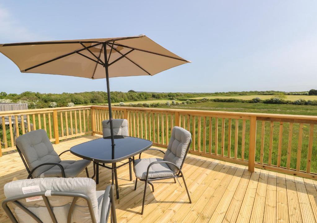 Caergeiliog House | Mountain View Lodge 2
