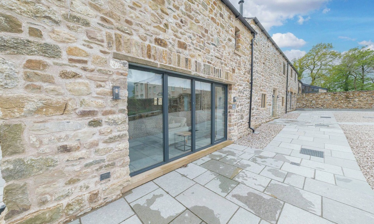 Ingleton Cottage | No 1 The Coach House
