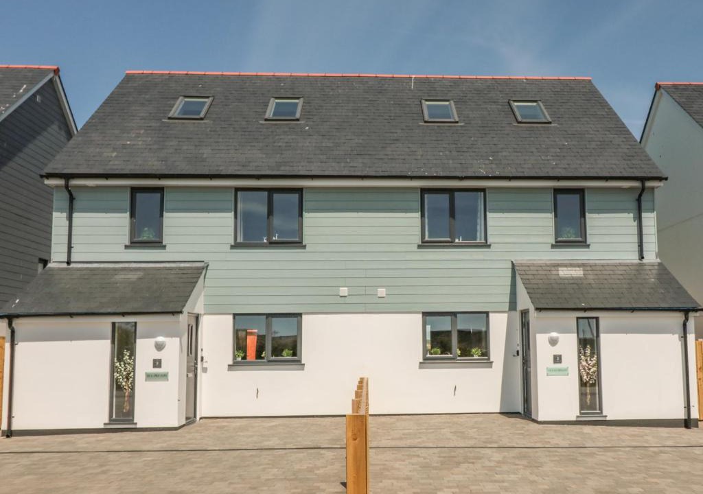 Marazion House | Ocean Breeze