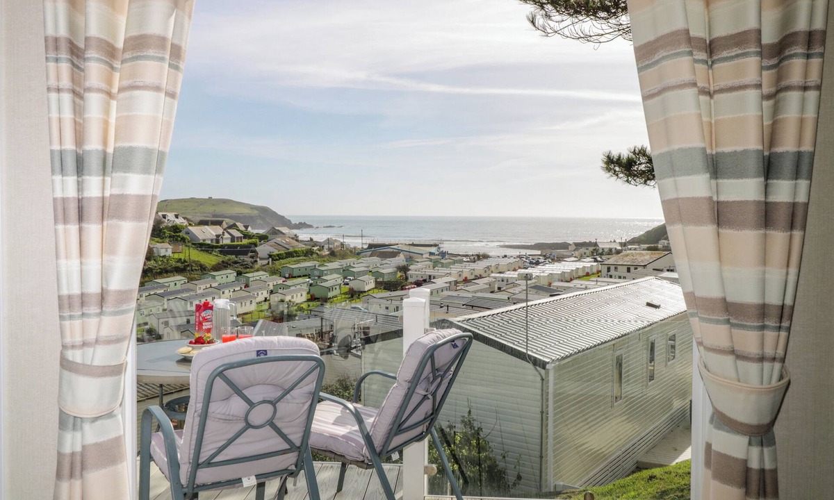 Challaborough Cottage | Ocean Pearl