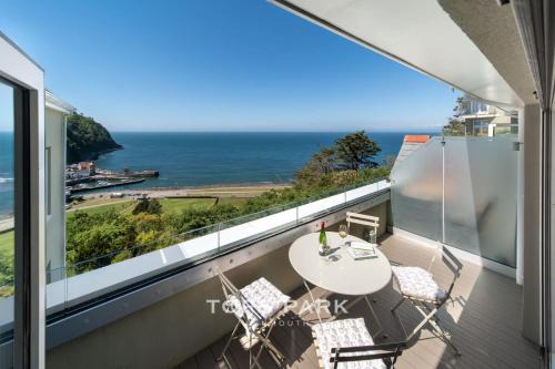 Lynmouth House | Ocean View