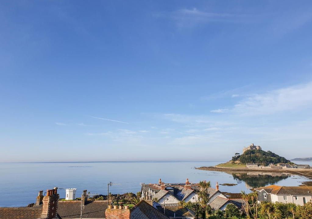 Marazion House | Ocean View